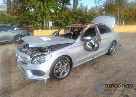 2015 Mercedes-Benz C 300 Sport 4Matic from USA, damaged, VIN 55SWF4KB5FU058418